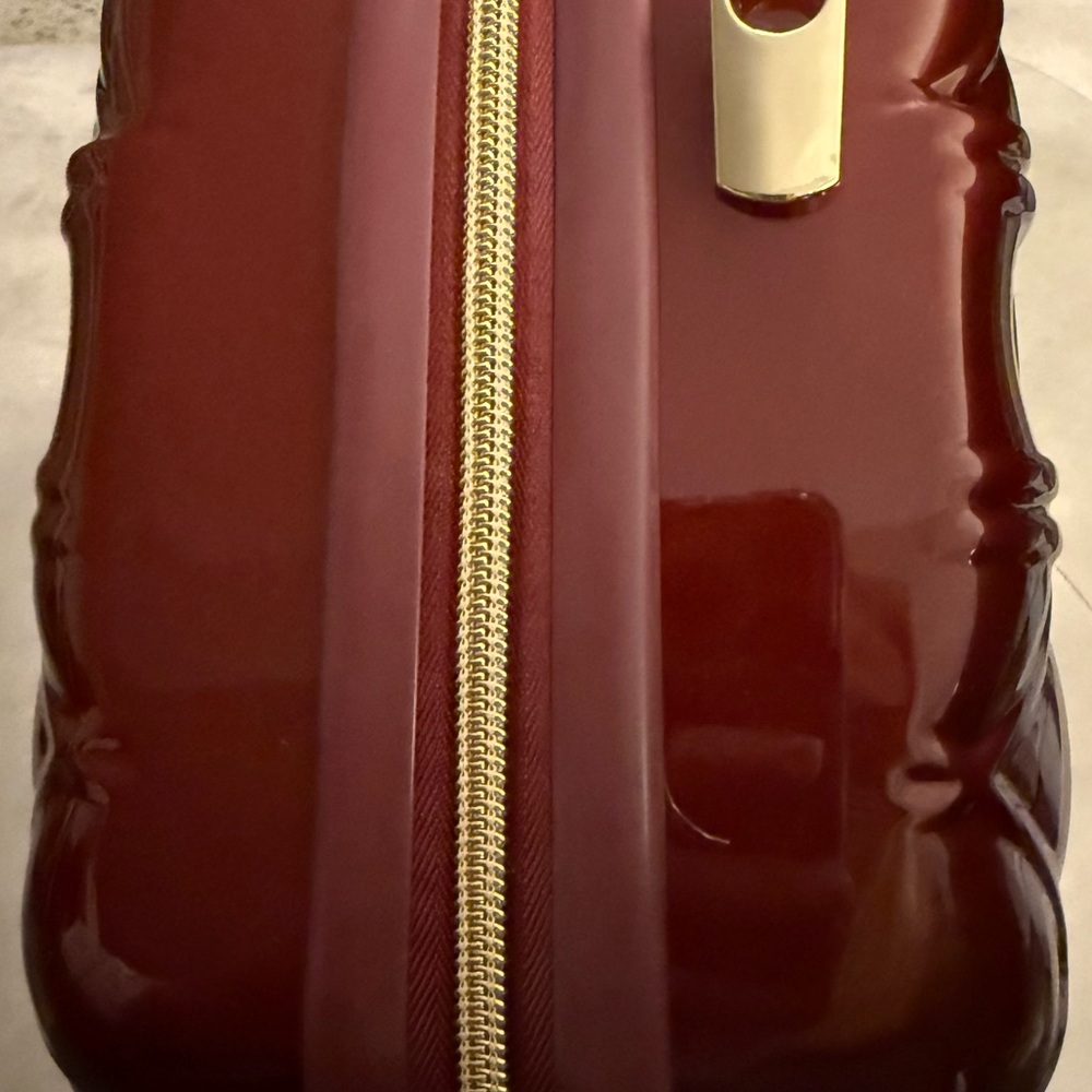 Marcy McKenna Hard Sided Case - Picture 5 of 13